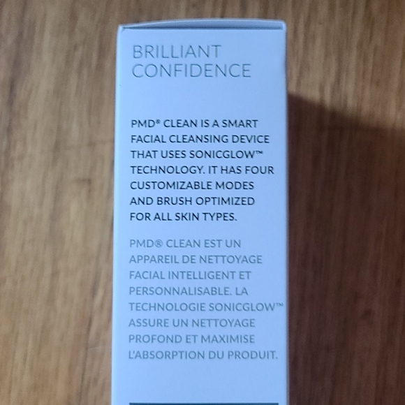 NWT PMD Smart Facial Cleansing Device - Picture 2 of 7